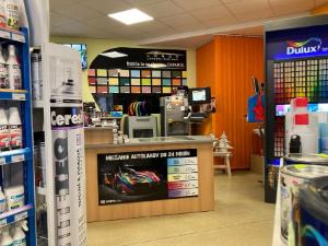 Farby-laky Zvolen - Lonas - kasa a miešacie centrum 1